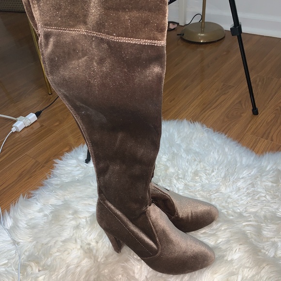 Brown Velvet high knee boots from Charlotte Russe - Picture 1 of 4